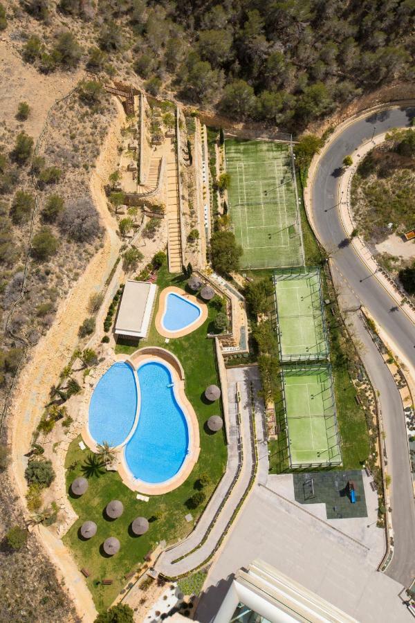 Апартаменты Deluxe Penthouse On The 42Nd Floor With Amazing Sea Views Бенидорм Экстерьер фото
